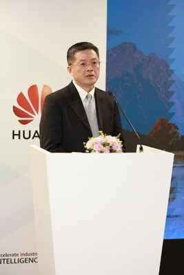 Huawei представила новые коммерческие продукты и решения для МСБ 