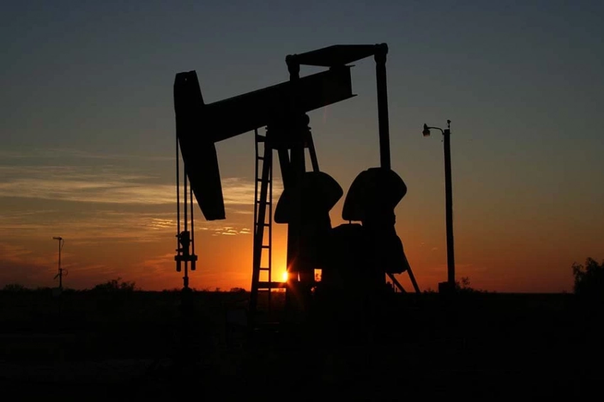 Трамп решил лечить экономику США нефтью
