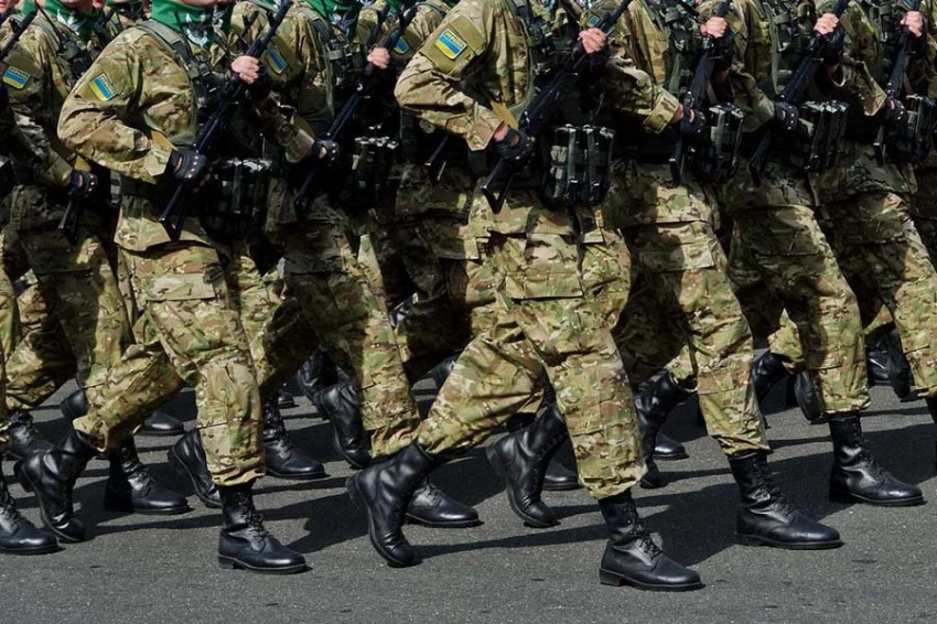 Агонию ВСУ пытаются продлить вчерашними студентами и школьниками