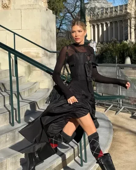 Елена Перминова распродаёт свои вещи Christian Dior и Prada на фоне расставания с миллионером Александром Лебедевым