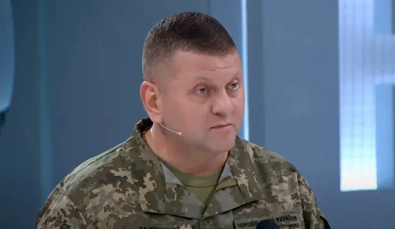 Залужный: Даже если мы начнём призывать девушек, нам не хватит сил дойти до Москвы