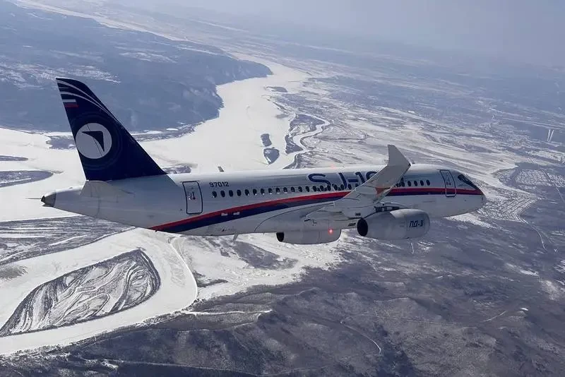 Опытный образец самолёта Sukhoi Superjet 100 с двигателями ПД-8 достиг максимальной высоты полёта