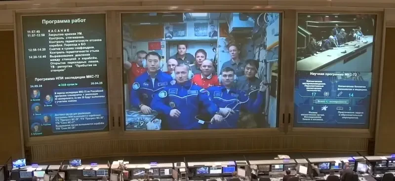 На Украине объявлен в розыск прилетевший вчера на МКС космонавт