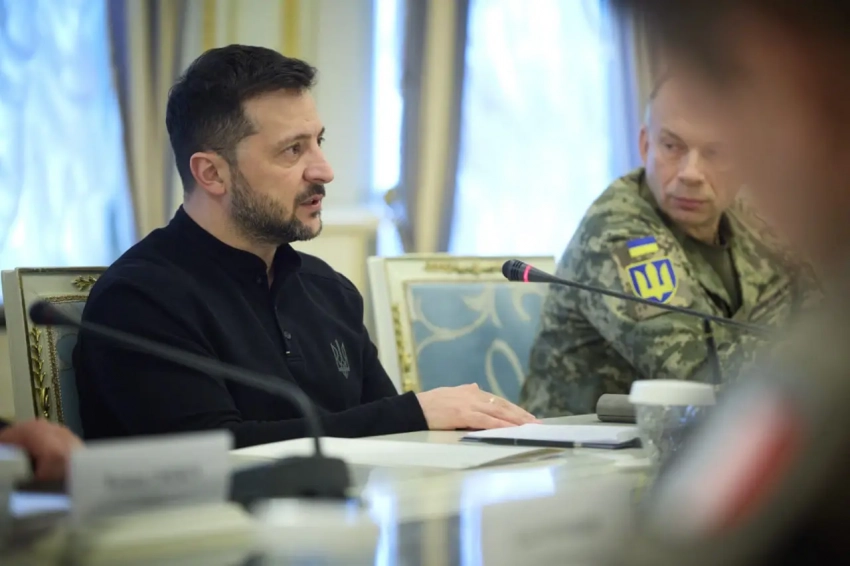 Зеленский снова обвинил коллективный Запад в «отсутствии давления» на Россию, продолжающую наносить удары по Украине