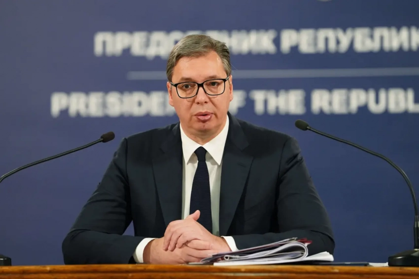 «У самих света нет, с Украиной не знают, что делать, но главная проблема для ЕС в том, что я собираюсь 9 мая в Москву» - Вучич прокомментировал угрозы из Брюсселя