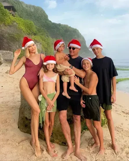 "Специально искать — это утопия". Елена Перминова высказалась об охотницах на мужчин