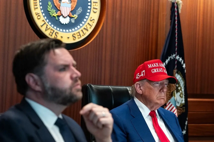 WP назвала цель заявления Трампа о двухнедельной паузе перед возможным ударом по Ирану