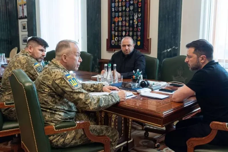 «Будем переносить боевые действия на российскую территорию»: Зеленский анонсировал новые удары «дальнобойным оружием» по России