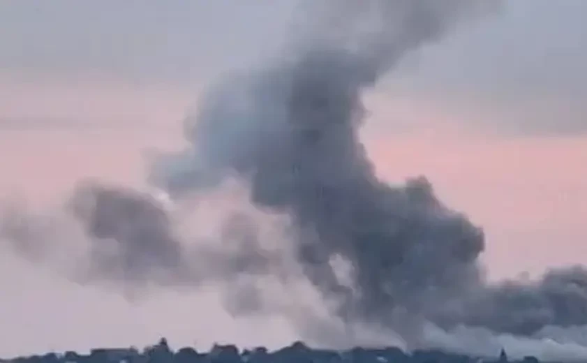 «Продолжение следует»: утром новая серия взрывов была зафиксирована в Павлограде, дороги в городе перекрыты