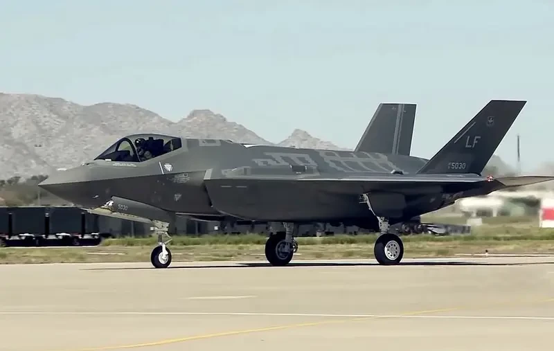 Индия уведомила США об отказе в покупке американских истребителей F-35