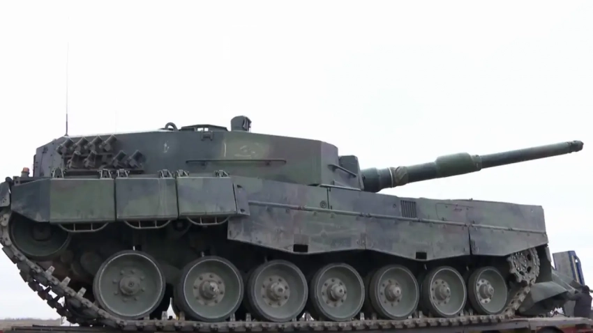 Индийская пресса: Враг №1 Путина теряет танки Leopard на Украине