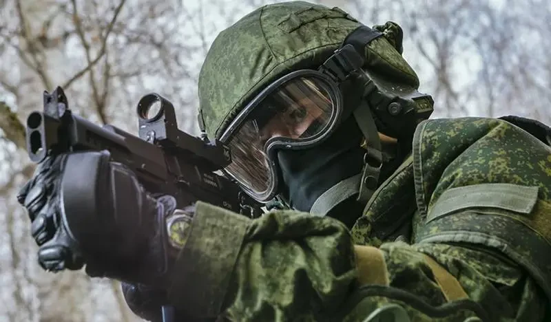 Модернизированные пистолеты-пулемёты СР.2М «Вереск» помогут росгвардейцам при выполнении задач в зоне СВО