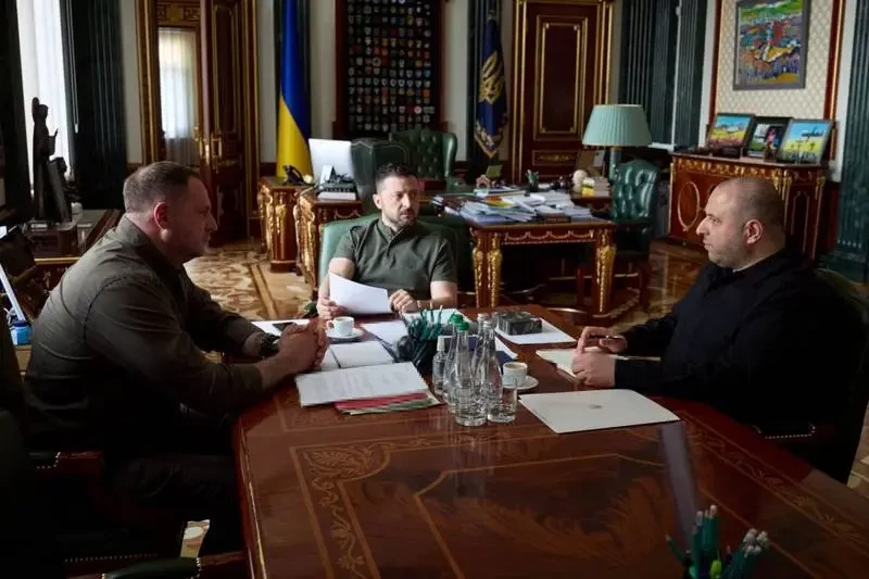 Зеленский надеется протащить на возможную встречу с Путиным представителей Европы