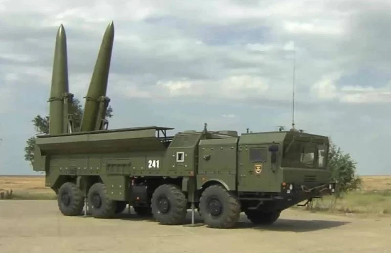 «Искандер» сокрушил лагерь «Азова»: десятки украинских военных уничтожены