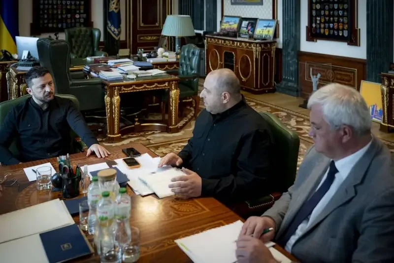 WSJ: У Киева есть всего лишь два варианта завершения конфликта, но оба с потерей части территории