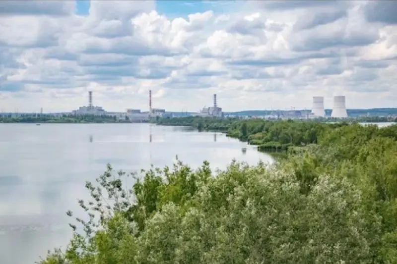 Из-за атаки дрона ВСУ на Курскую АЭС мощность третьего энергоблока пришлось снизить