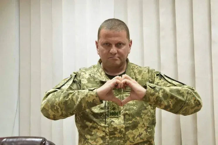 Британская пресса: Вэнс звонил Залужному, но тот, по совету Банковой, не стал брать трубку