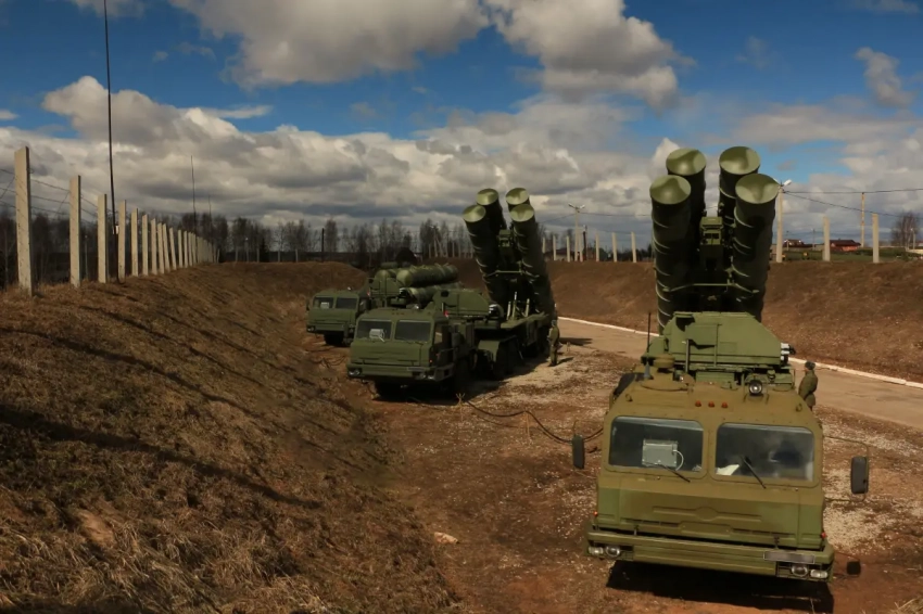 В Запорожской области расчёт ПВО ВС России сбил украинский истребитель Су-27