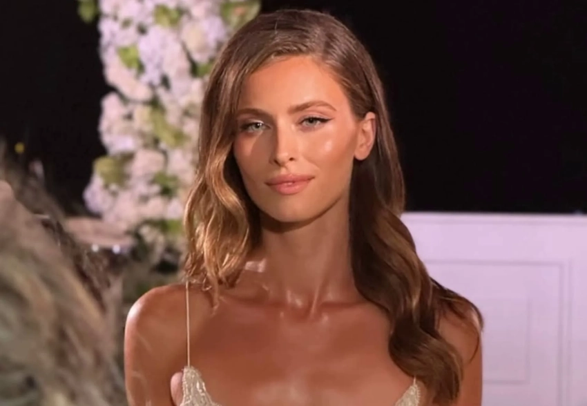 Редкие фото: в сети обсуждают внешность внучки Софии Ротару