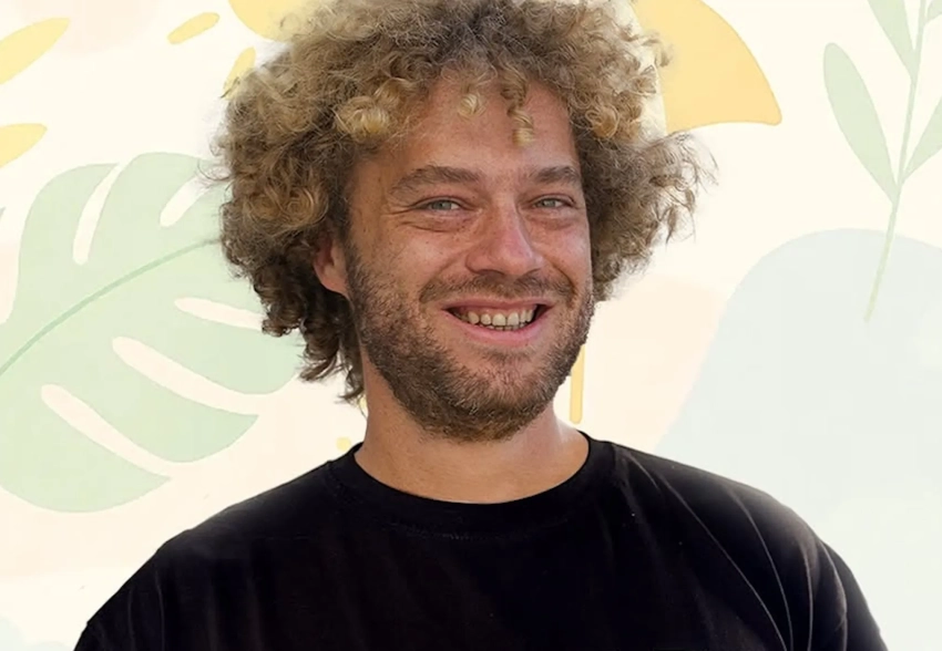 "Уйти в лес и послать тех, кто неприятен". Блогер Илья Варламов* поделился секретом счастья