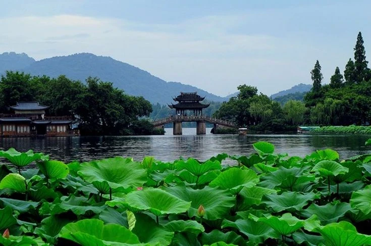 Китай открыл двери для путешествий без визы: что посмотреть и куда сходить