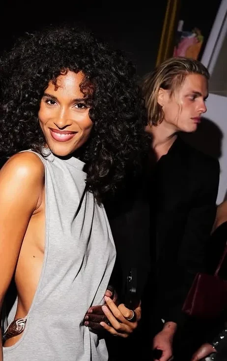 Джулия Робертс, Ленни Кравиц, Лила Мосс, Machine Gun Kelly и бойфренд Елены Перминовой на вечеринке в Нью-Йорке