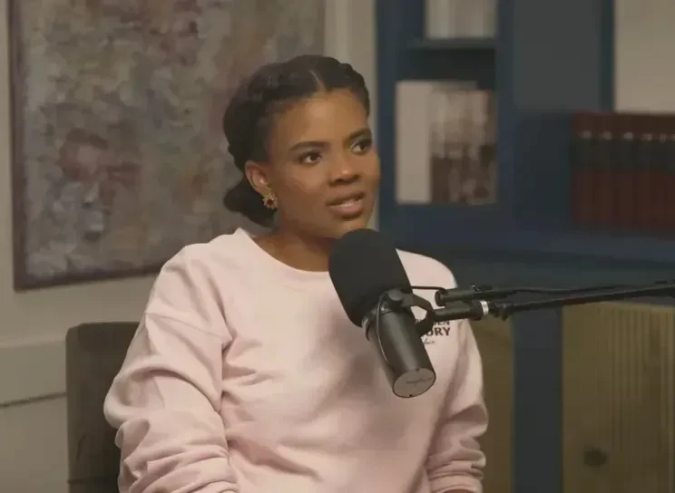 Эммануэль Макрон предоставит суду "научные доказательства", что его жена Брижит женщина, а не мужчина