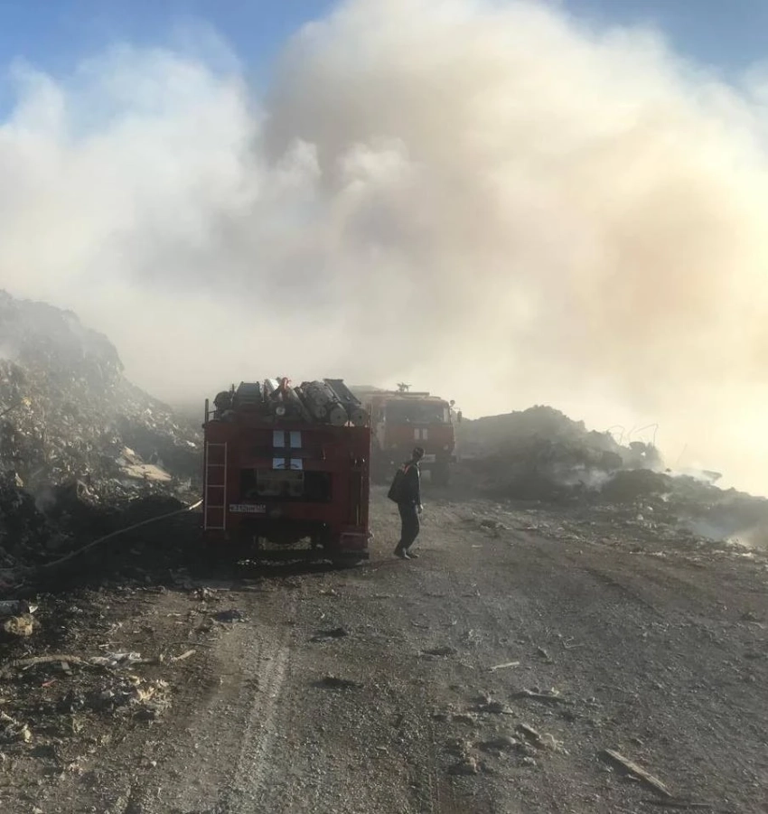 «Спасет только противогаз»: жители Новороссийска стали заложниками горящей свалки