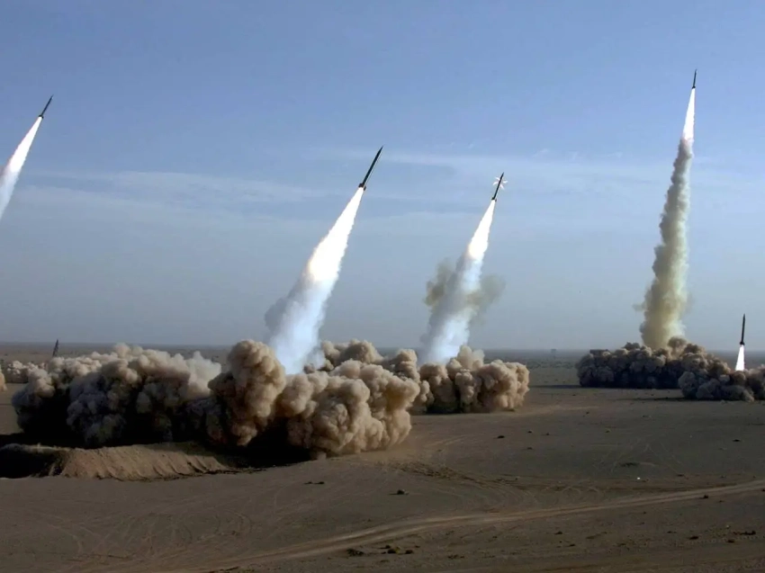 Первый удар США: стратегия агрессии под видом обороны