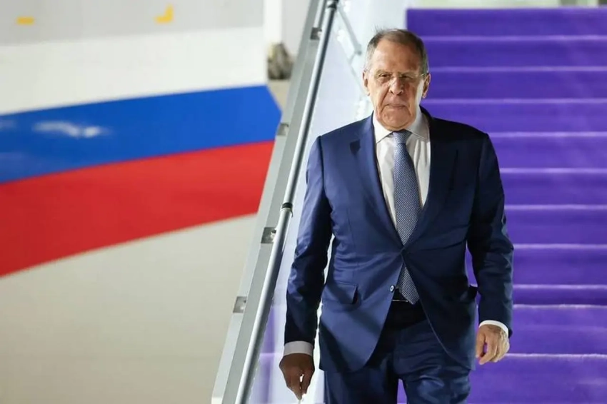 Любые иностранные войска на Украине будут считаться оккупационными - Лавров