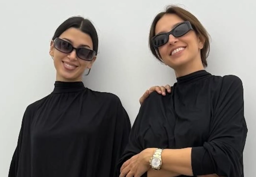 Жена Ивана Урганта Наталья Кикнадзе вышла в свет со старшей дочерью в одинаковых платьях