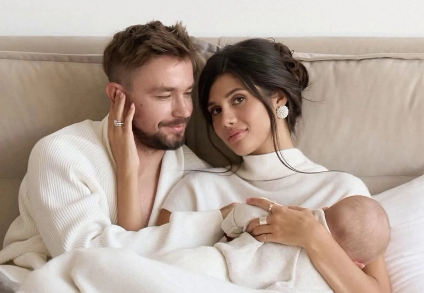 Александр и Виктория Петровы показали новые кадры из фотосессии с сыном