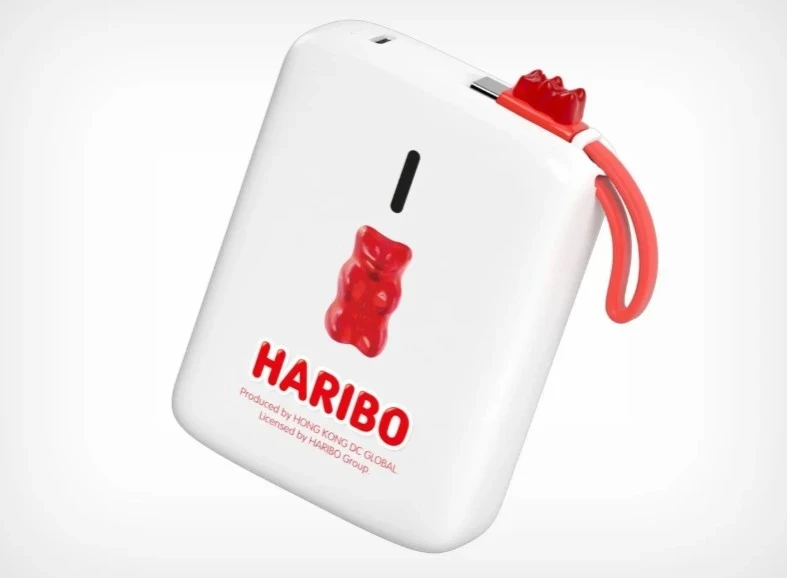 Пауэрбанк Haribo на 20 000 мА·ч стал сенсацией среди туристов