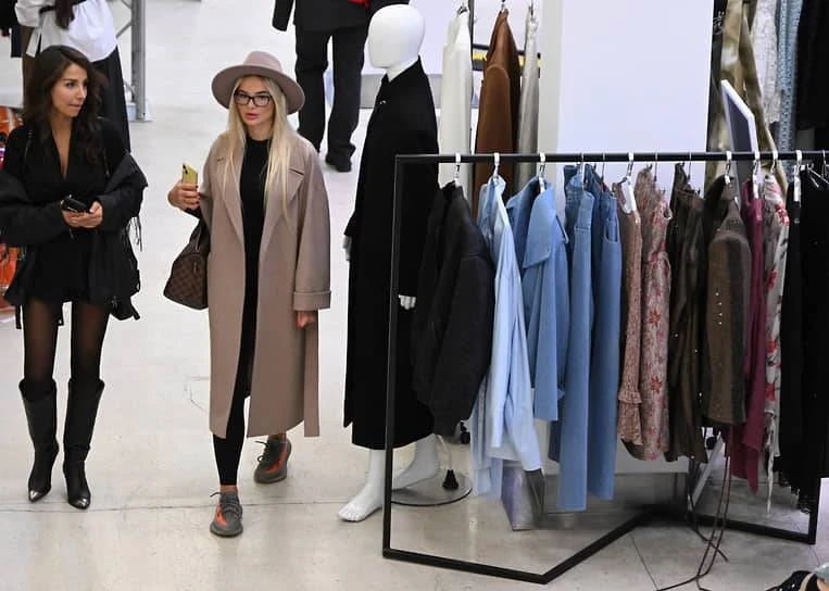 Эксперты уверены, что в начале 2026 года одежда может подорожать на 10%