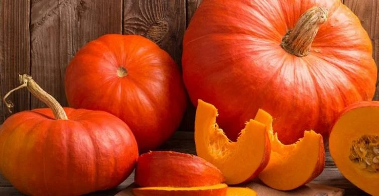 Тыквенный сезон: как выбрать идеальный осенний овощ и что из него приготовить