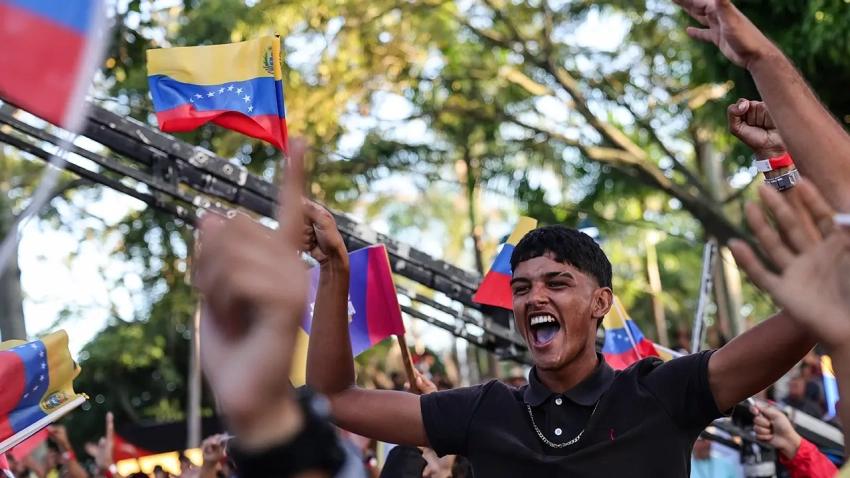 «Гринго-карнавал» перед «Южным копьем» и «комплекс Шарли Ебдо» в прессе