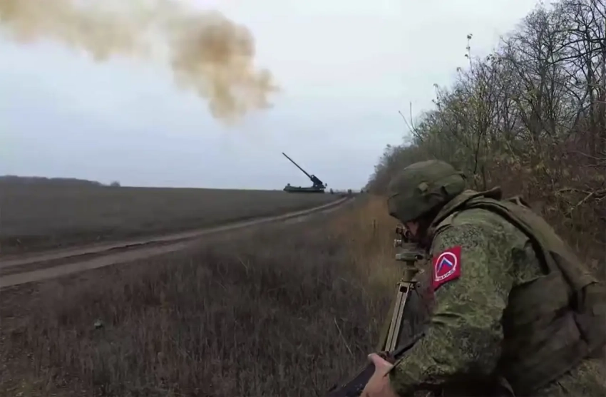 Заняв позиции у Дибровского пруда, ВС РФ подошли к Славянску на расстояние 15 км