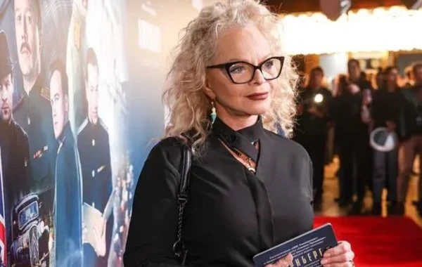 Лариса Долина намерена вернуть Полине Лурье деньги за квартиру