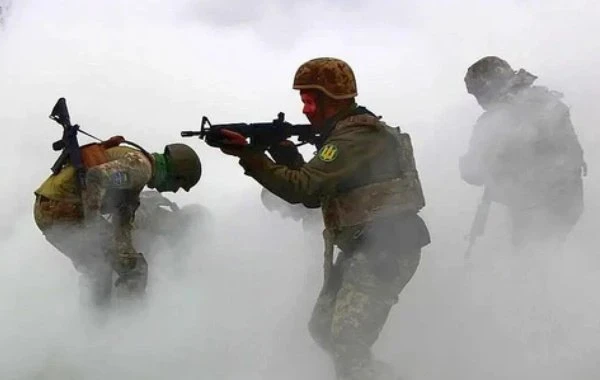 Последняя сводка СВО от Юрия Подоляки на 11.12.2025: в Мирнограде наблюдается агония ВСУ