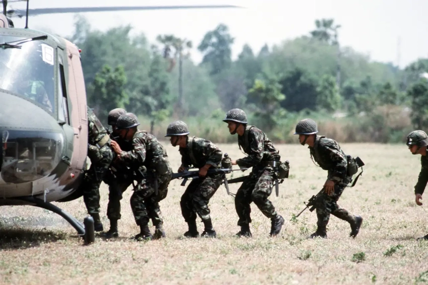 Снова вспыхнула война между Таиландом и Камбоджей, ранее «прекращённая» Трампом
