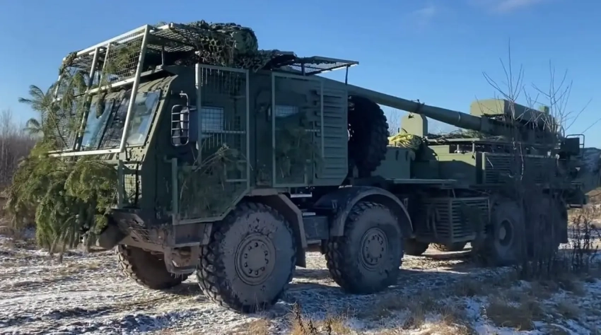 Украинской САУ «Богдана» снова поменяли кабину, но главный недостаток оставили