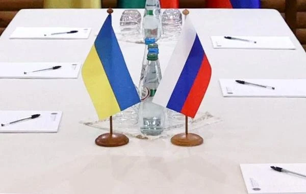 Переговоры по Украине могут положить конец вооружённому конфликту: что известно на сегодняшний день? Свежие новости от 4 января