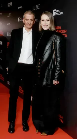 Бывший муж Ксении Собчак Максим Виторган присоединился к обсуждению скандала вокруг её нынешнего мужа Константина Богомолова