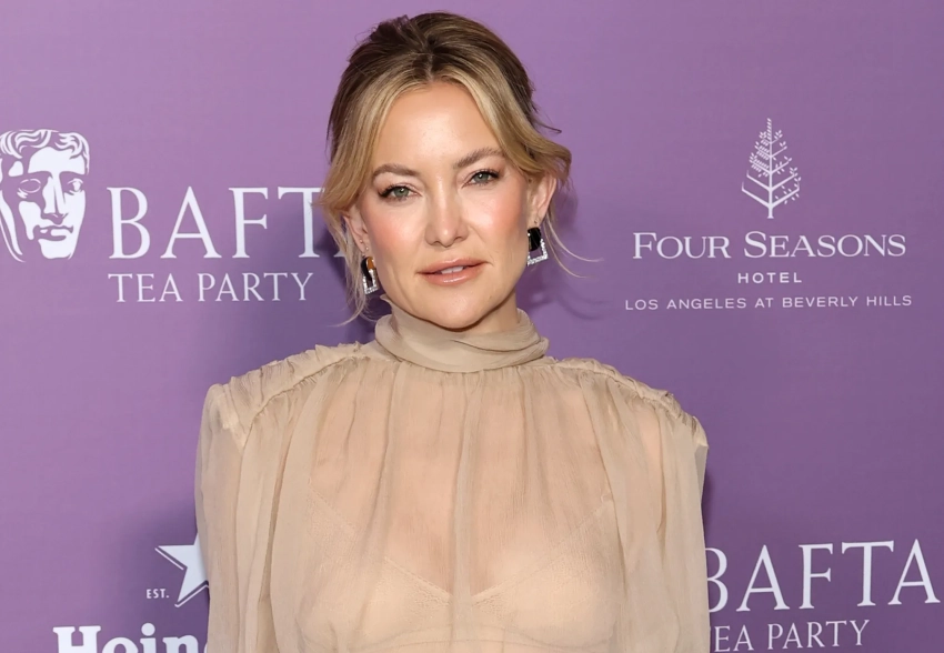 Гвинет Пэлтроу, Кейт Хадсон (в прозрачной блузке), Кристен Стюарт и Итан Хоук на BAFTA Tea Party