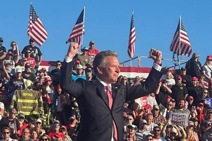 Уиткофф провёл тайную встречу с «дистанционным лидером оппозиции» Ирана Пехлеви