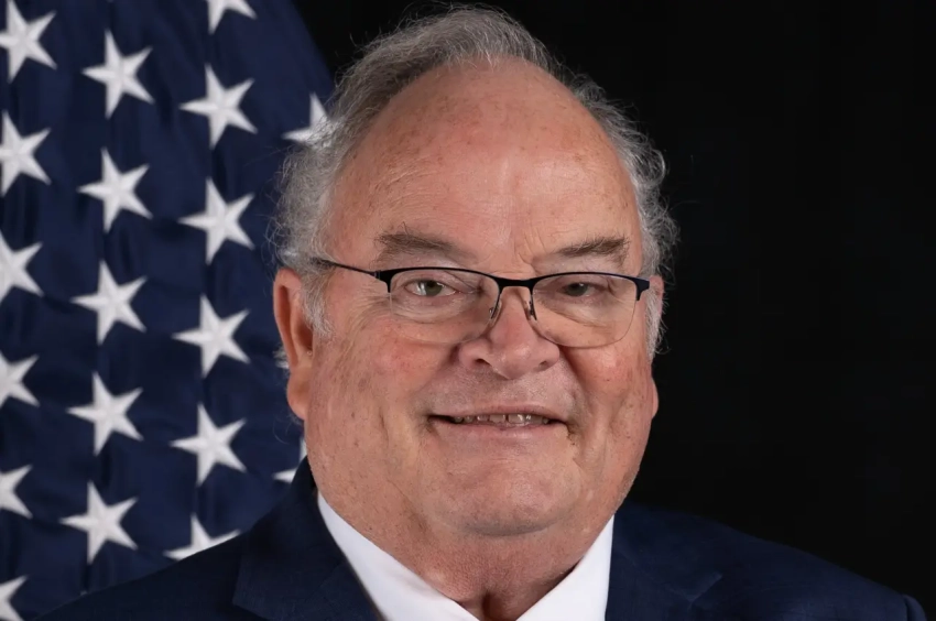 Кандидат в послы: извините, я просто пошутил об Исландии как о 52-м штате США