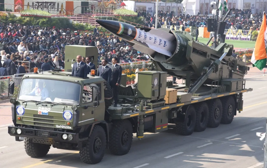 Индийский береговой ракетный комплекс с гиперзвуковым боевым оснащением LR-AShM