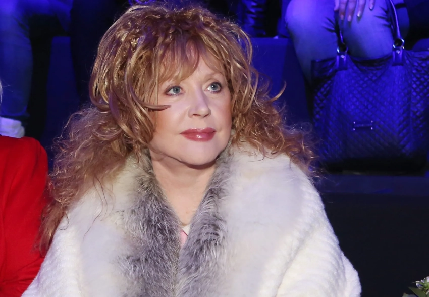 Имена Аллы Пугачёвой, Тимура Бекмамбетова и солиста "Иванушек International" обнаружили в файлах Эпштейна