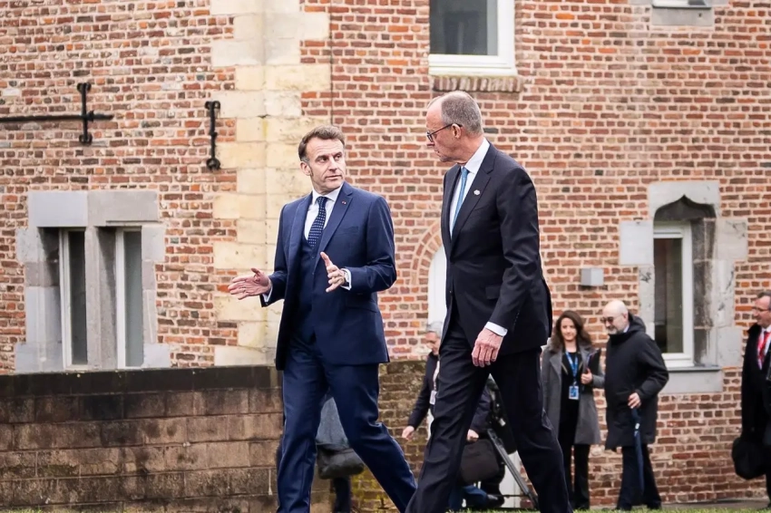 Мерц считает, что переговоры с Россией нужно вести только с позиции силы