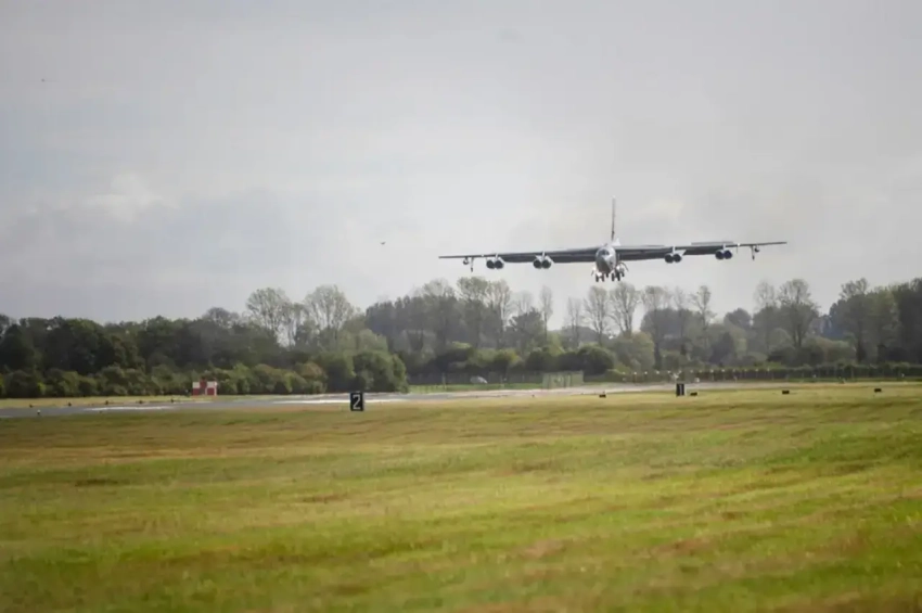 Британия запретила США использовать свои авиабазы для ударов по Ирану